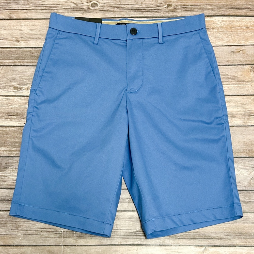 Banana Republic Core Temp Mahalo Blue 11 Inch Inseam Hits At Knee Shorts New 28
